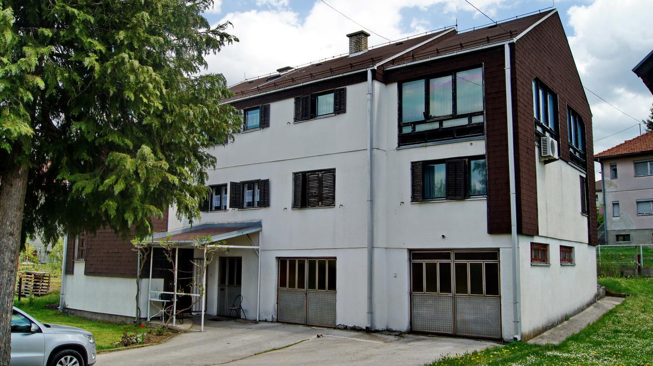 Guesthouse Trikic Drvar Exterior photo